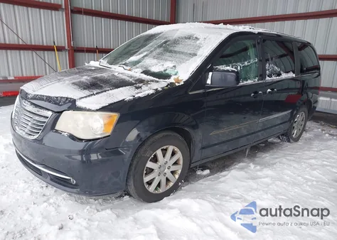 2013 Chrysler Town & Country Touring z USA, uszkodzony, nr VIN 2C4RC1BG6DR675698